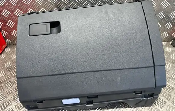 Volkswagen Golf VIII Glove box 5H1857097 1158700001 18062024