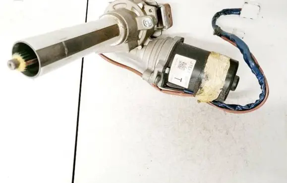 Toyota Yaris Power steering pump 452000D101