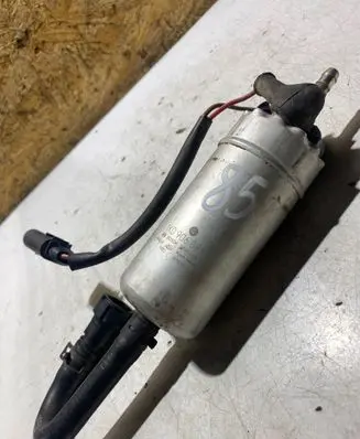 Skoda Octavia Mk2 (1Z) Fuel injection high pressure pump 1K0906089A