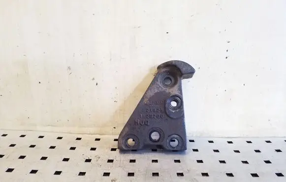KIA Sportage Engine mounting bracket 218252S200