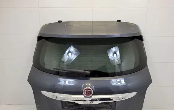 Fiat 500X Tailgate/trunk/boot lid