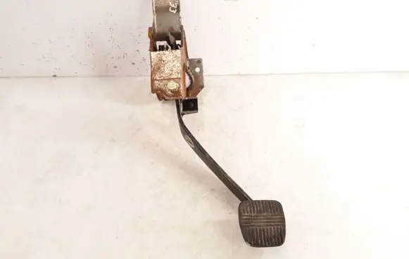 Clutch pedal