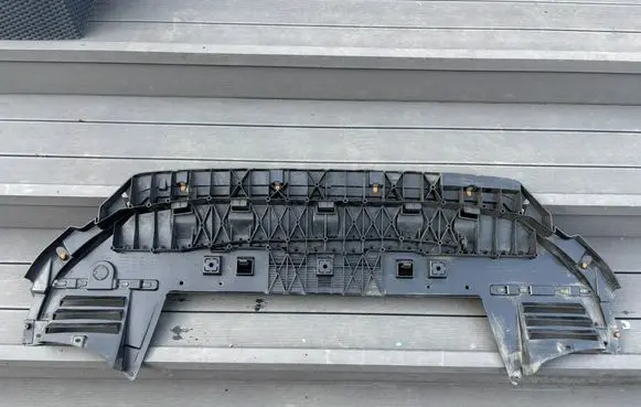 Opel Combo E Front bumper skid plate/under tray 9816809580 9864057380 9816809680