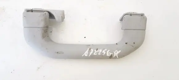 Volkswagen Golf III Rear interior roof grab handle 1h0857607