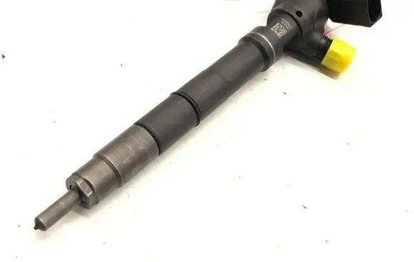 Volkswagen Golf VII Fuel injectors set 04L130277D