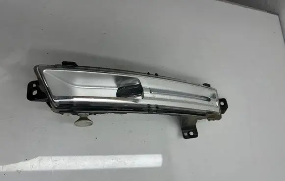 Jaguar I-Pace Front fog light Kz303s Hk8315201ad 10581010000