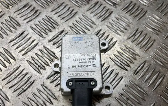Opel Signum ESP acceleration yaw rate sensor 13665701