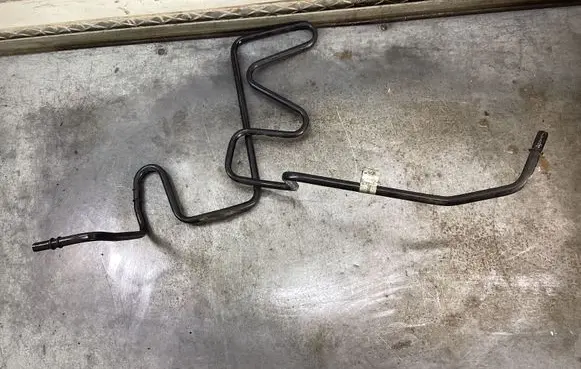 Power steering hose/pipe/line