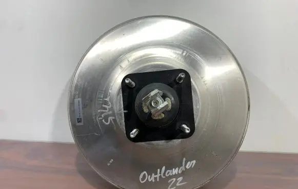 Mitsubishi Outlander IV Brake booster 4680A351