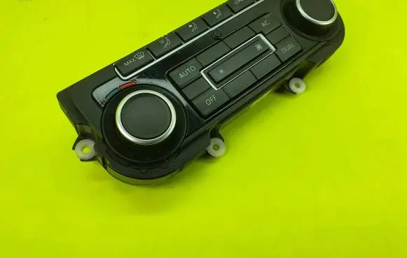 Volkswagen Golf VI Climate control unit 5K0907044ER 5HB00974660