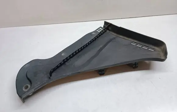 BMW 5 F10 F11 Wiper trim 7216977 51717216977