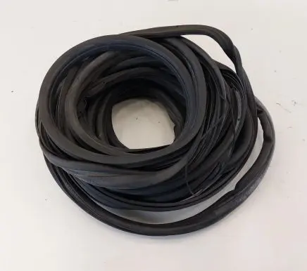 Fiat Doblo Front door rubber seal