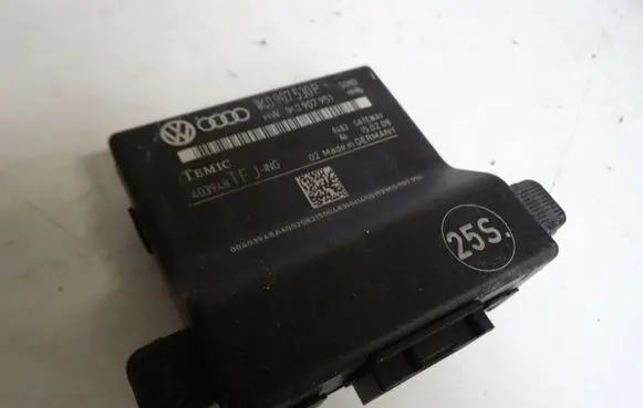 Volkswagen Eos Gateway control module 1K0907530P