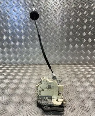 Audi A4 S4 B8 8K Rear door lock 8K0839016C