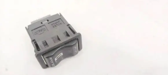 Nissan Primera Central locking switch button 