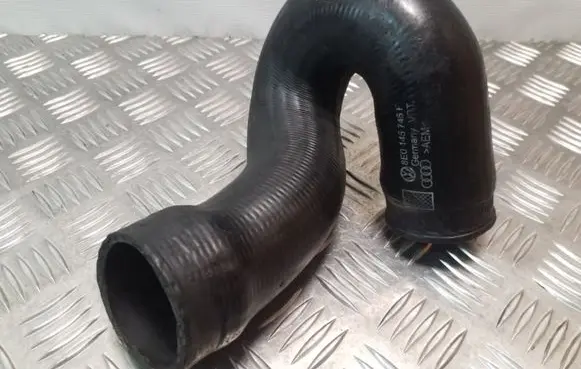 Audi A4 S4 B6 8E 8H Intercooler hose/pipe 8E0145746F
