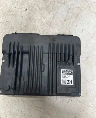 Lexus ES 300h Engine control unit/module 2763002271
