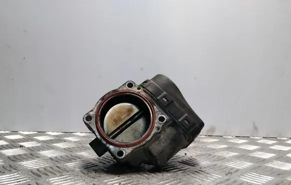 BMW 5 E39 Electric throttle body valve 13547502444