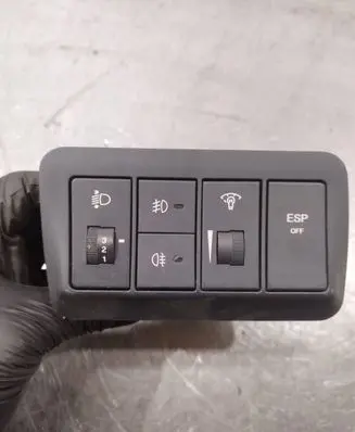 Hyundai Santa Fe Fog light switch 