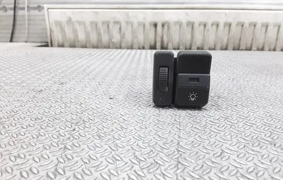 Volkswagen PASSAT B3 Light switch 103569