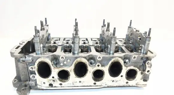 Engine head