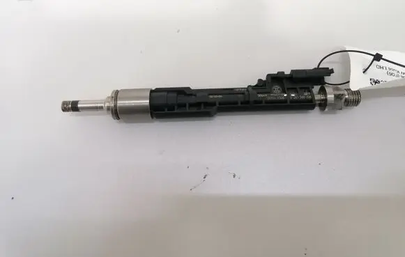 BMW 6 F12 F13 Fuel injector 7599876