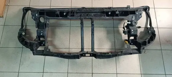Renault Master III Radiator support slam panel 