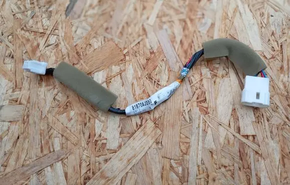 Subaru Outback Front door wiring loom 81870AJ050