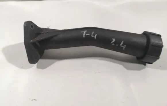 Volkswagen Transporter - Caravelle T4 Oil fill pipe 044115308A 070115319