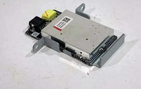 KIA Xceed Voltage converter/converter module 