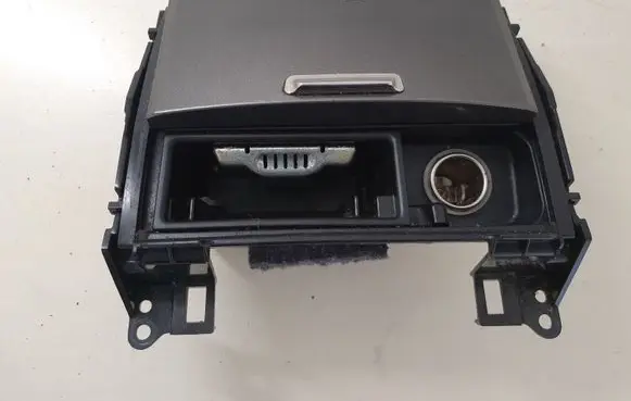 Lexus IS 220D-250-350 Ashtray (front) 1A421032G