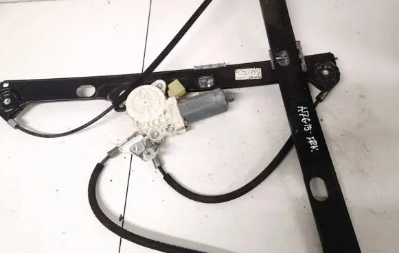 Mercedes-Benz Vaneo W414 Sliding door window regulator with motor a4147200046