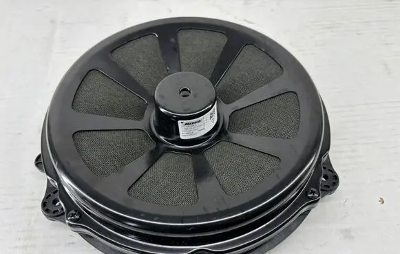 Porsche Cayenne (92A) Front door speaker 7PP035454E