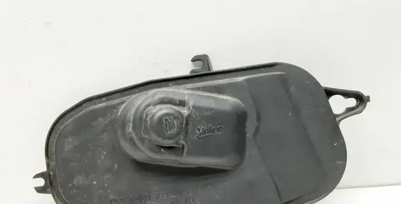 Volvo S60 Headlight/headlamp dust cover 89502329