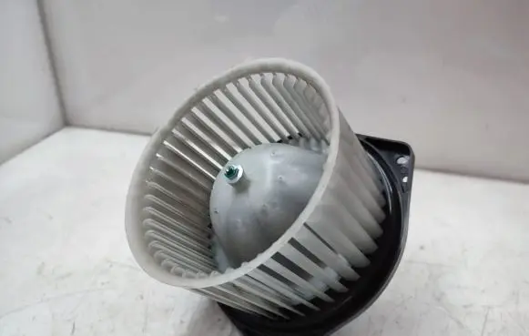 Peugeot 4007 Heater fan/blower