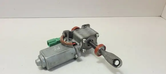 Mazda CX-7 Seat adjustment motor 