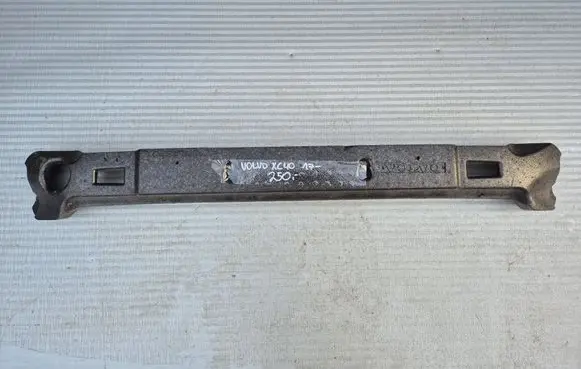 Volvo XC40 Front bumper foam support bar 31449345