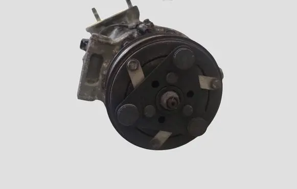 Volvo V40 Air conditioning (A/C) compressor (pump) 31291251 1750P