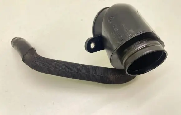 Audi A4 S4 B7 8E 8H Air intake hose/pipe 059129193C