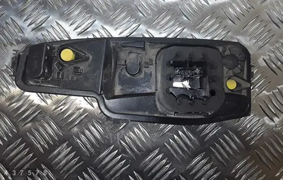 Peugeot 308 Tail light bulb cover holder