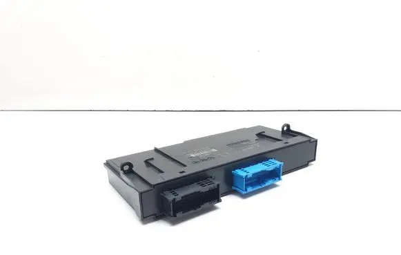 BMW 1 E82 E88 Comfort/convenience module 9176877 61359176877