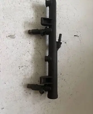 Citroen C5 Fuel main line pipe 9628084680