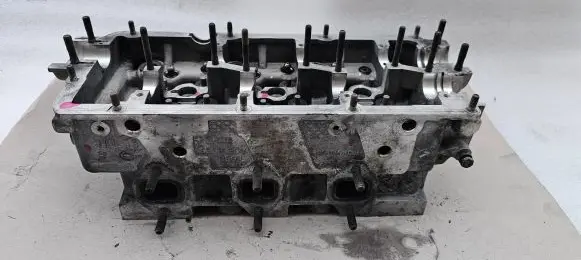 Audi A6 Allroad C5 Engine head 059l