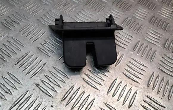 Audi A7 S7 4G Tailgate/boot lid lock trim 4G8827520