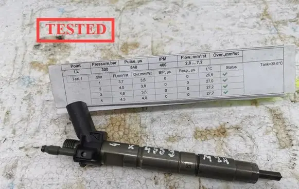 BMW 5 F10 F11 Fuel injector 7823461