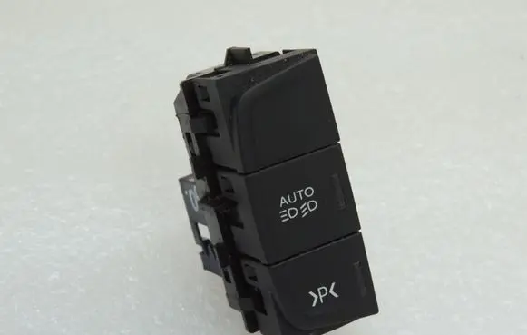 Peugeot 508 RXH Light switch 96770603ZD