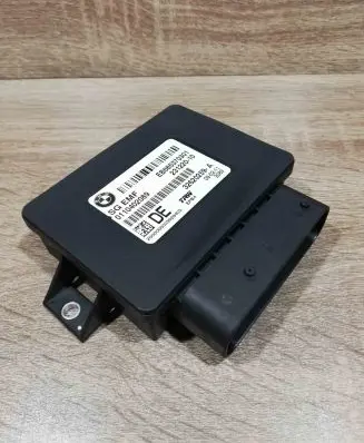 BMW 5 F10 F11 Hand brake control module 23122010 0110402089 32620259a