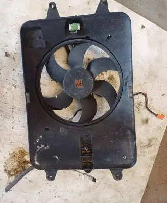 Renault Espace - Grand espace IV Radiator cooling fan shroud 6025315506 820100200