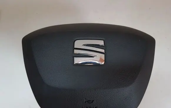 Seat Arona Steering wheel airbag 6F0880201J