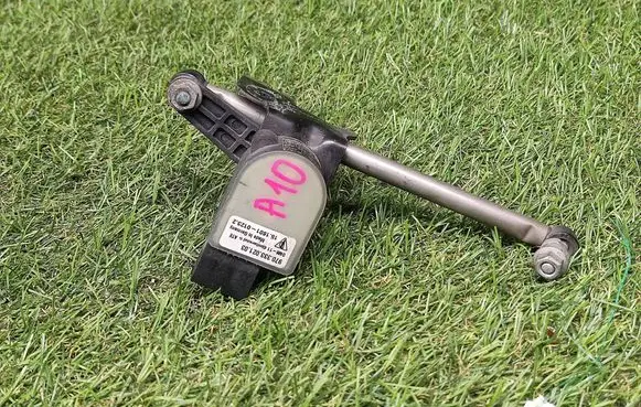 Porsche Panamera (970) Yaw turn rate sensor 97033302103 15160101232 1516030035